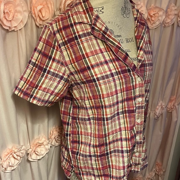 Gloria Vanderbilt Plaid Button Down Short Sleeve Shirt - Picture 3 of 7